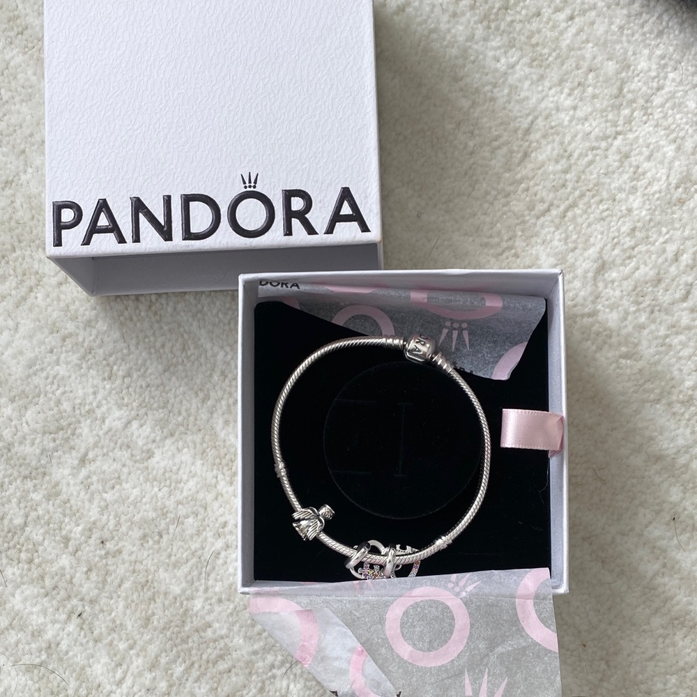 Pandora bracelet with 3 charms